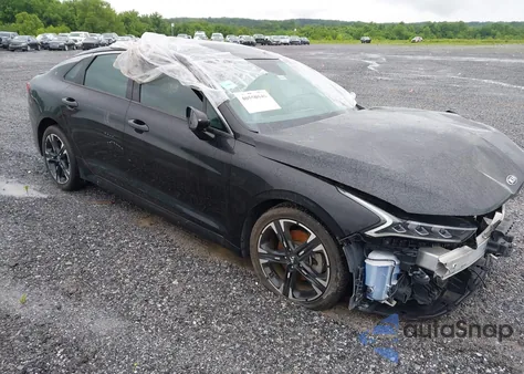 2021 Kia K5 Gt-Line z USA, uszkodzony, nr VIN 5XXG64J24MG079665